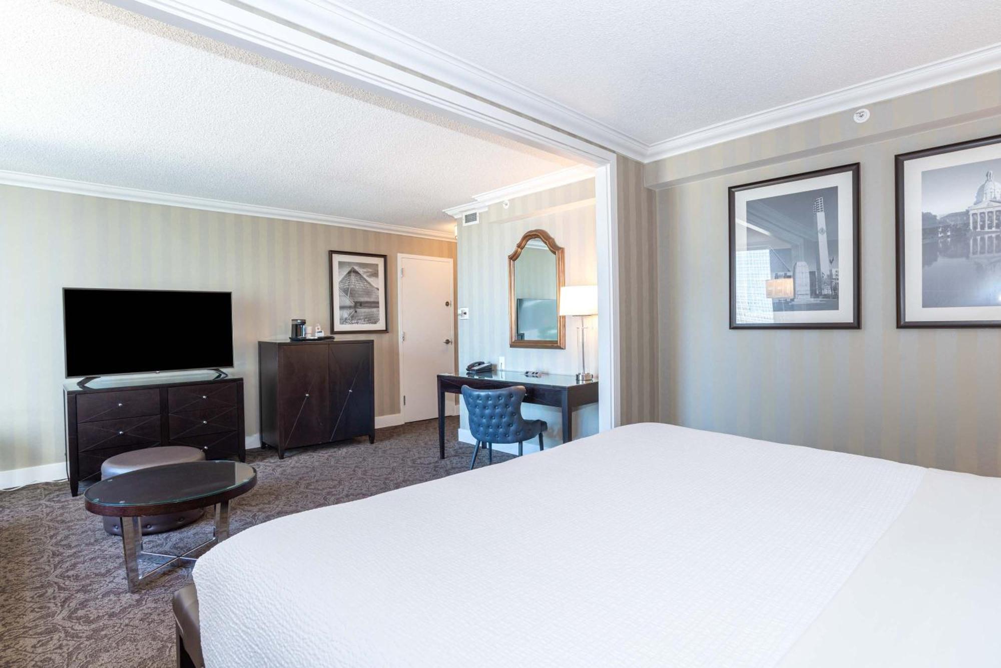 Sandman Signature Edmonton Downtown Hotel Buitenkant foto