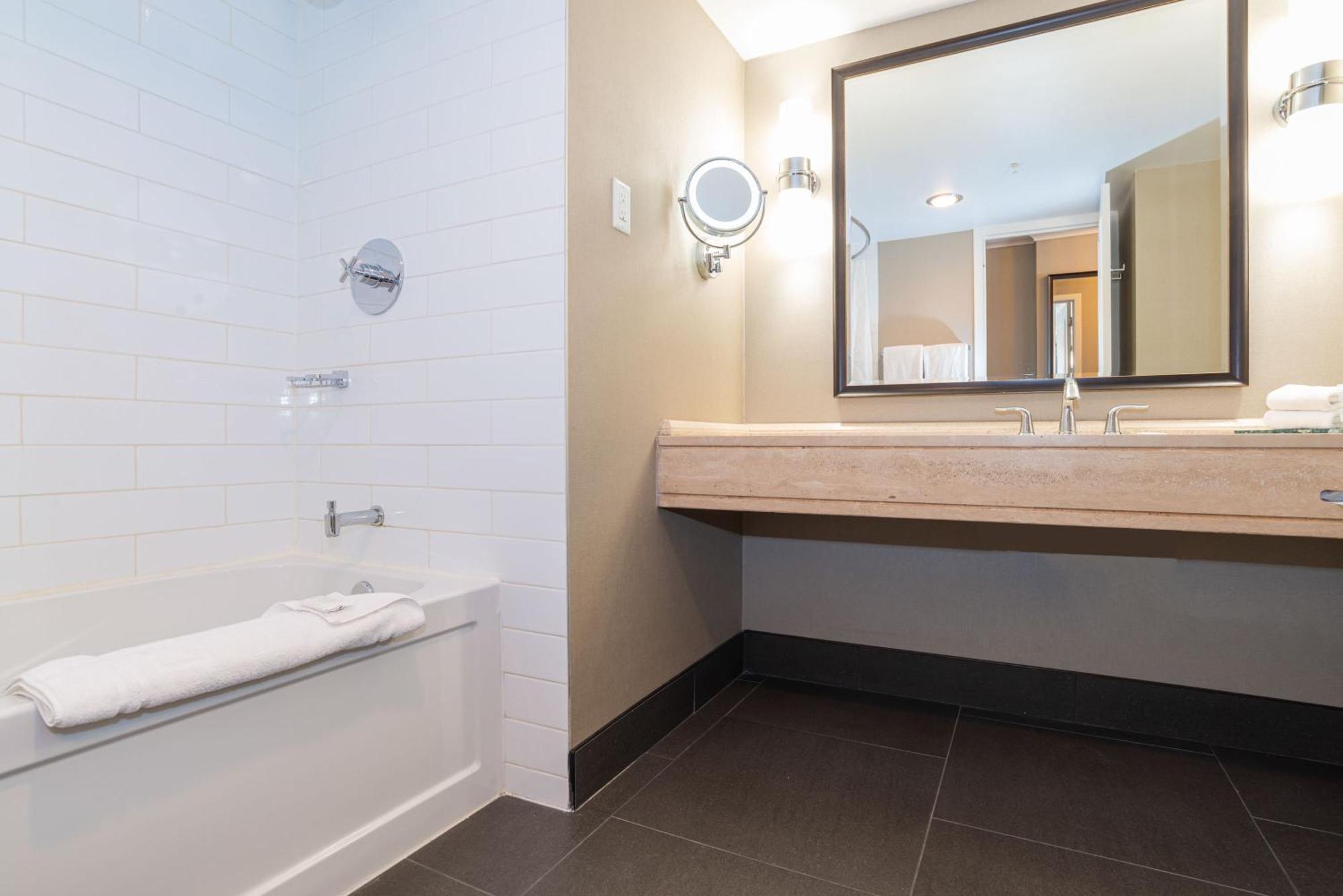 Sandman Signature Edmonton Downtown Hotel Buitenkant foto