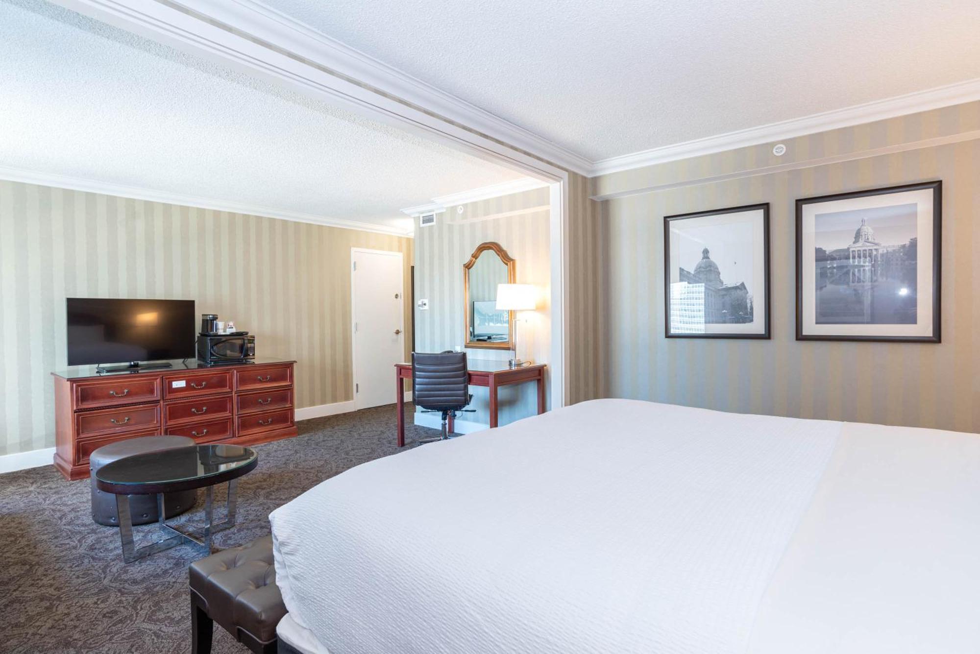 Sandman Signature Edmonton Downtown Hotel Buitenkant foto