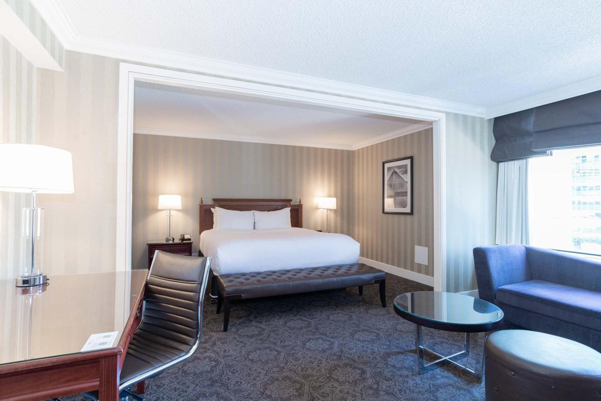 Sandman Signature Edmonton Downtown Hotel Buitenkant foto
