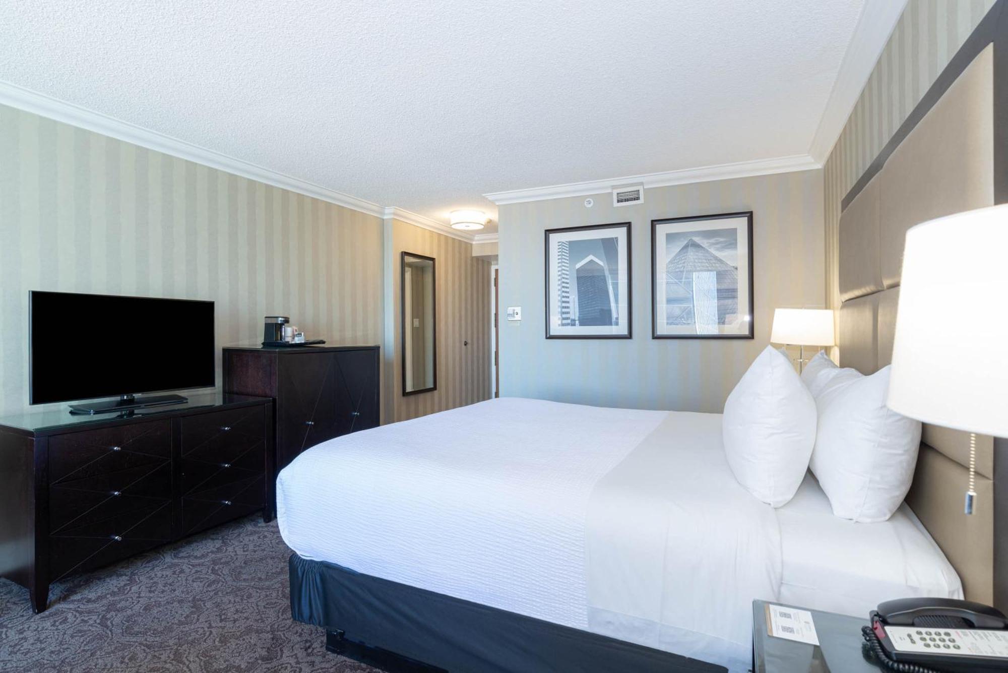 Sandman Signature Edmonton Downtown Hotel Buitenkant foto