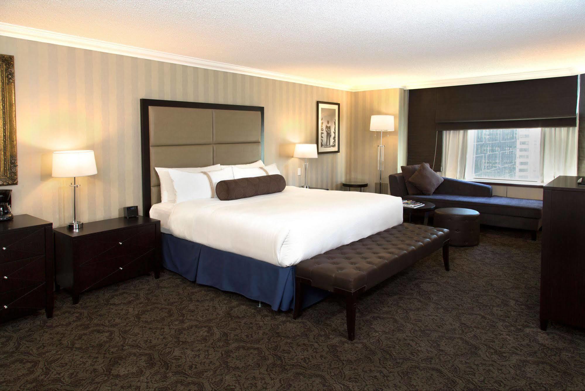 Sandman Signature Edmonton Downtown Hotel Buitenkant foto