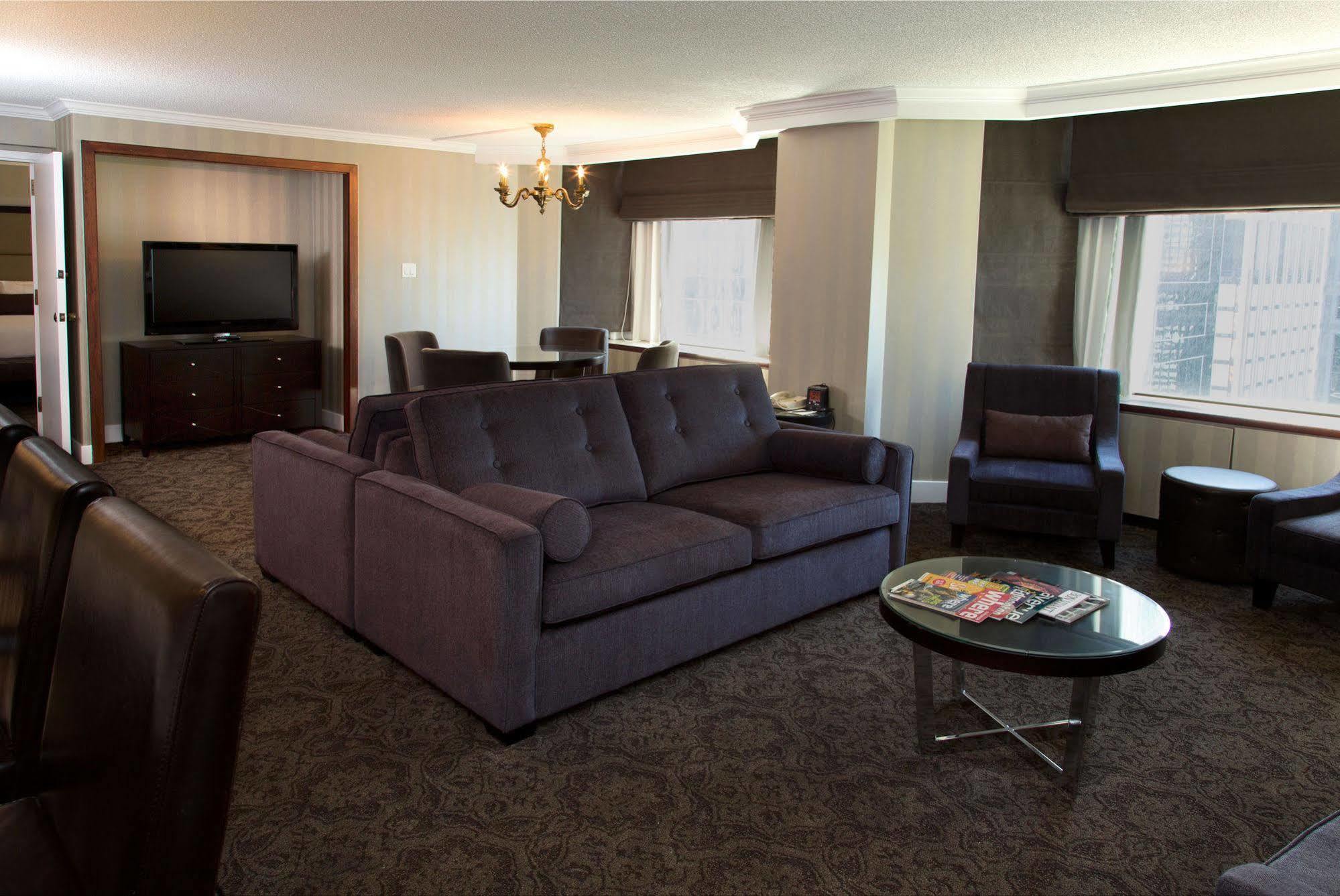 Sandman Signature Edmonton Downtown Hotel Buitenkant foto